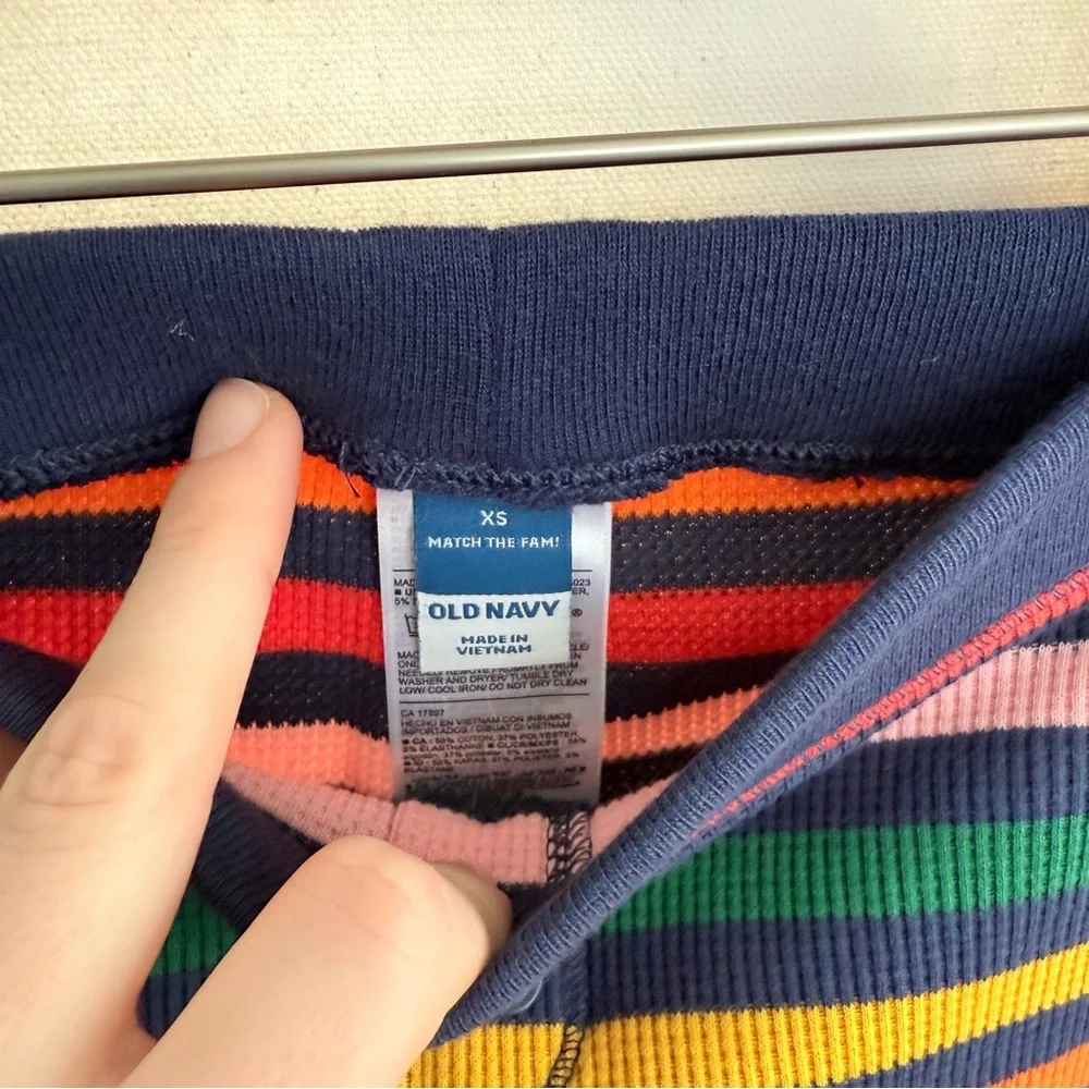 NWT Old Navy Multi-Stripe Printed Thermal-Knit Pajama Leggings size XS - Picture 3 of 4